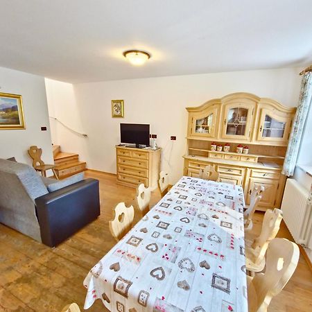 Villetta Clara By Ama Val Di Fassa Vigo di Fassa Eksteriør billede